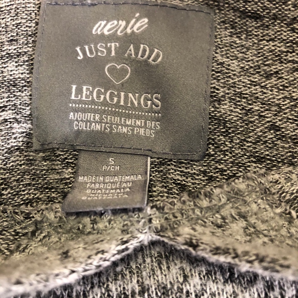 Grey Poncho - Picture 3 of 4